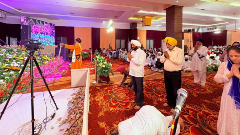 Gurmat Samagam at Gurdwara Gurshabad Prakash Akal Ashram in Sohana