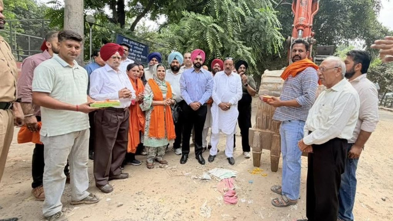 Phase-7 Mohali road construction work