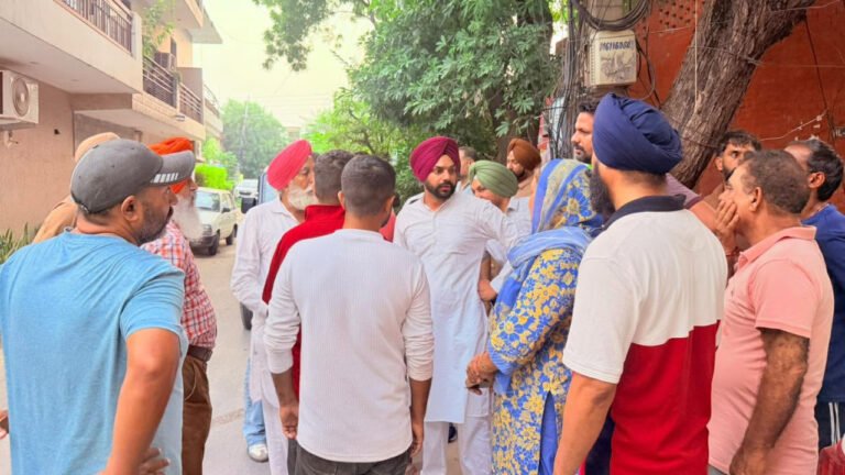 Sarabjeet Singh Samana Inspects Phase-7 Roads in Mohali